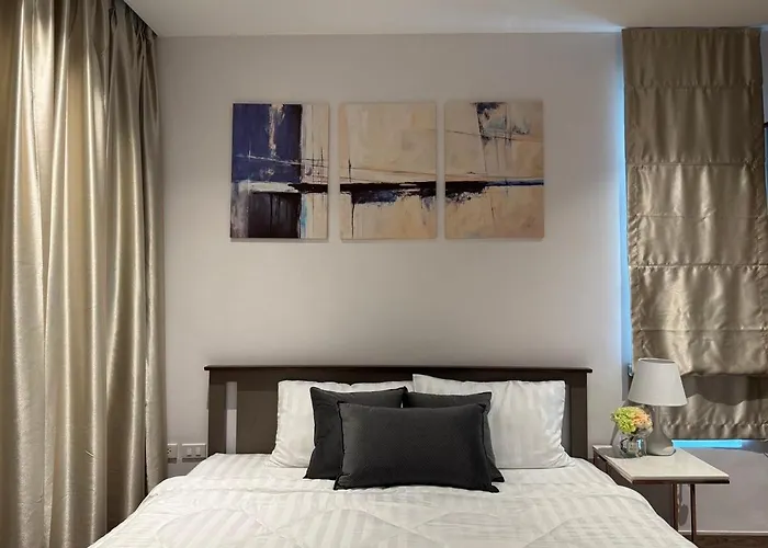 2Br 4Beds Luxury Condo Pool & Fitness