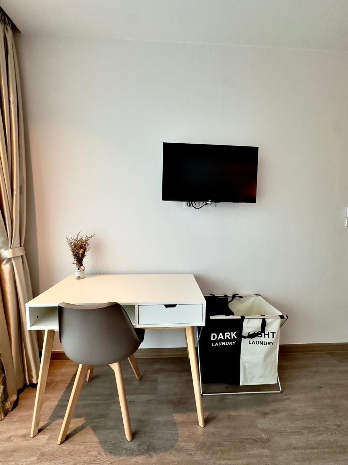 2br 4beds Luxury Pool & Fitness